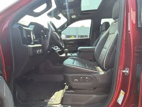 New 2026 GMC Sierra 1500 AT4X AWD/4WD image 16