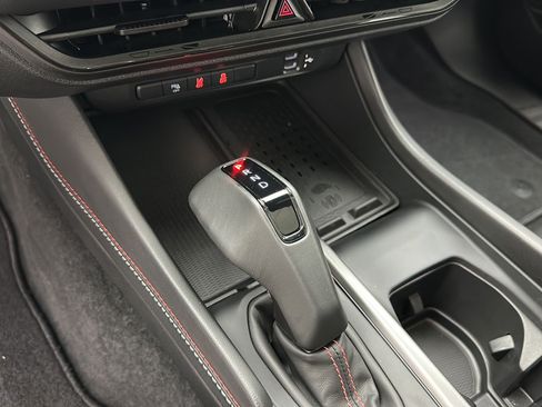 Used 2024 Dodge Charger Daytona R/T w/ Plus Group AWD/4WD image 21