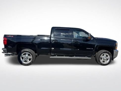 Used 2018 Chevrolet Silverado 2500 LT w/ LT Convenience Package AWD/4WD image 6