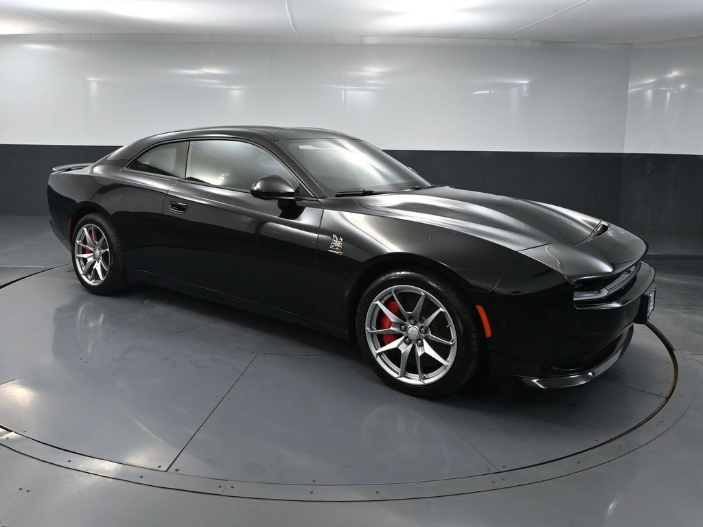 Used 2024 Dodge Charger Daytona Scat Pack w/ Plus Group AWD/4WD image 1