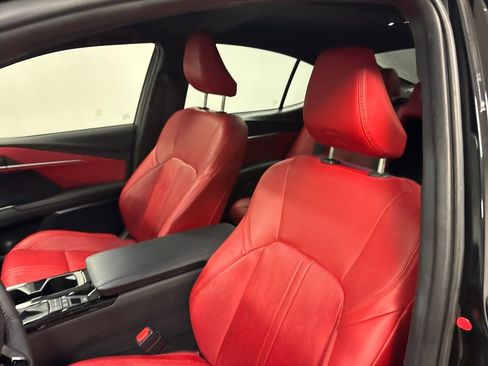 Used 2025 Toyota Camry XSE image 35