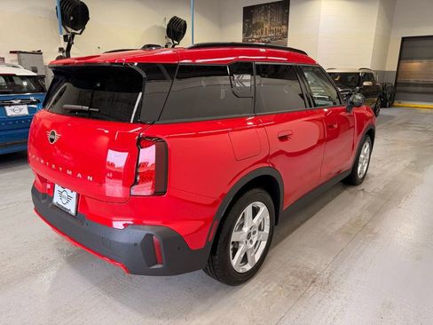Used 2025 MINI Cooper Countryman S w/ Comfort Package Max image 6