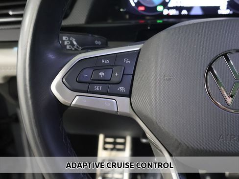Used 2024 Volkswagen Atlas Cross Sport SEL Premium R-Line AWD/4WD image 4
