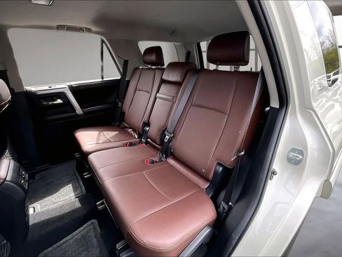 Used 2015 Toyota 4Runner Limited image 26