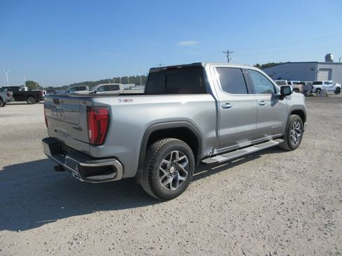 New 2026 GMC Sierra 1500 SLT w/ SLT Premium Plus Package AWD/4WD image 4