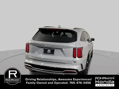 Used 2023 Kia Sorento SX AWD/4WD image 9