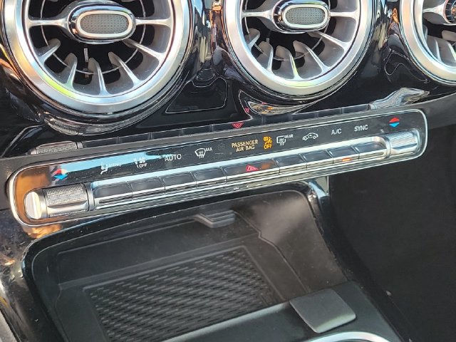 Used 2022 Mercedes-Benz CLA 250 image 27
