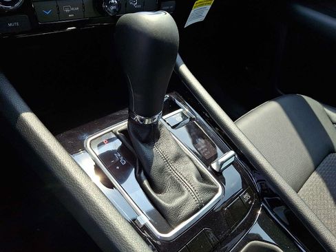 New 2026 Jeep Compass Latitude AWD/4WD image 10