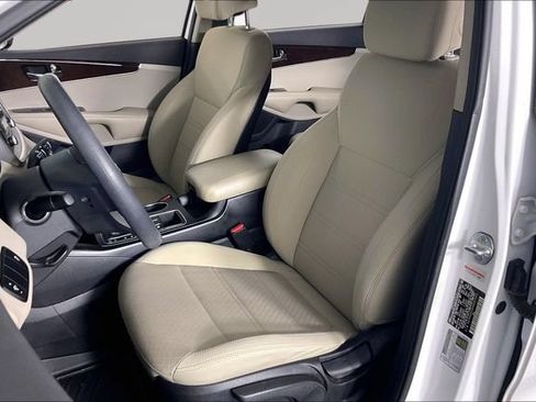 Used 2017 Kia Sorento LX FWD image 19