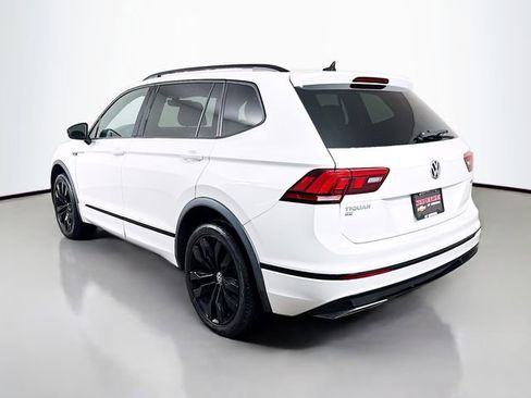 Used 2021 Volkswagen Tiguan SE R-Line image 8