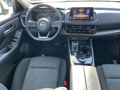 Certified 2024 Nissan Rogue SV image 20