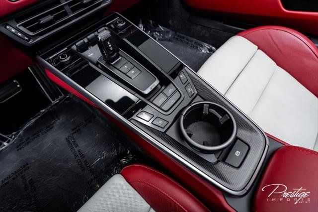 Used 2022 Porsche 911 Turbo S AWD/4WD image 39