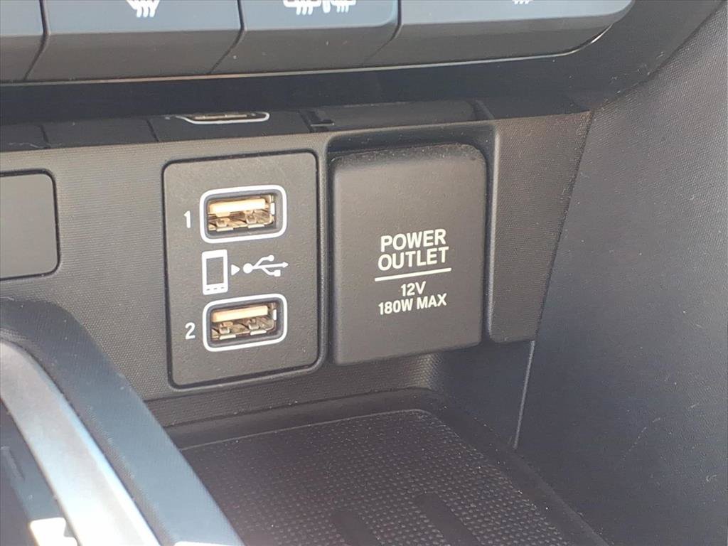 Used 2019 Honda Insight Touring image 8