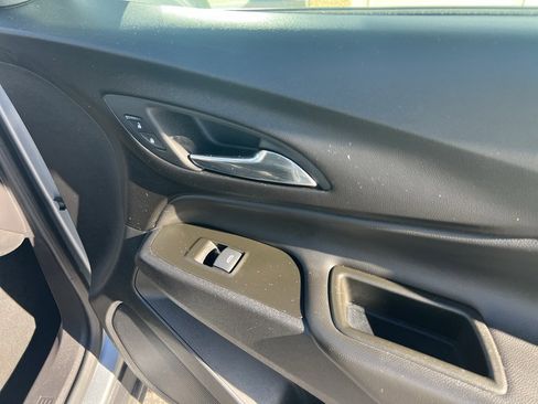 Used 2024 Chevrolet Equinox LT image 21