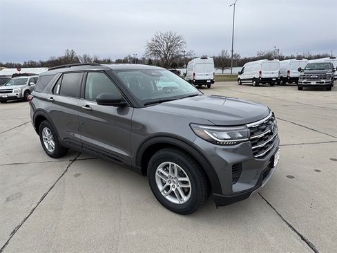 New 2026 Ford Explorer Active AWD/4WD image 1