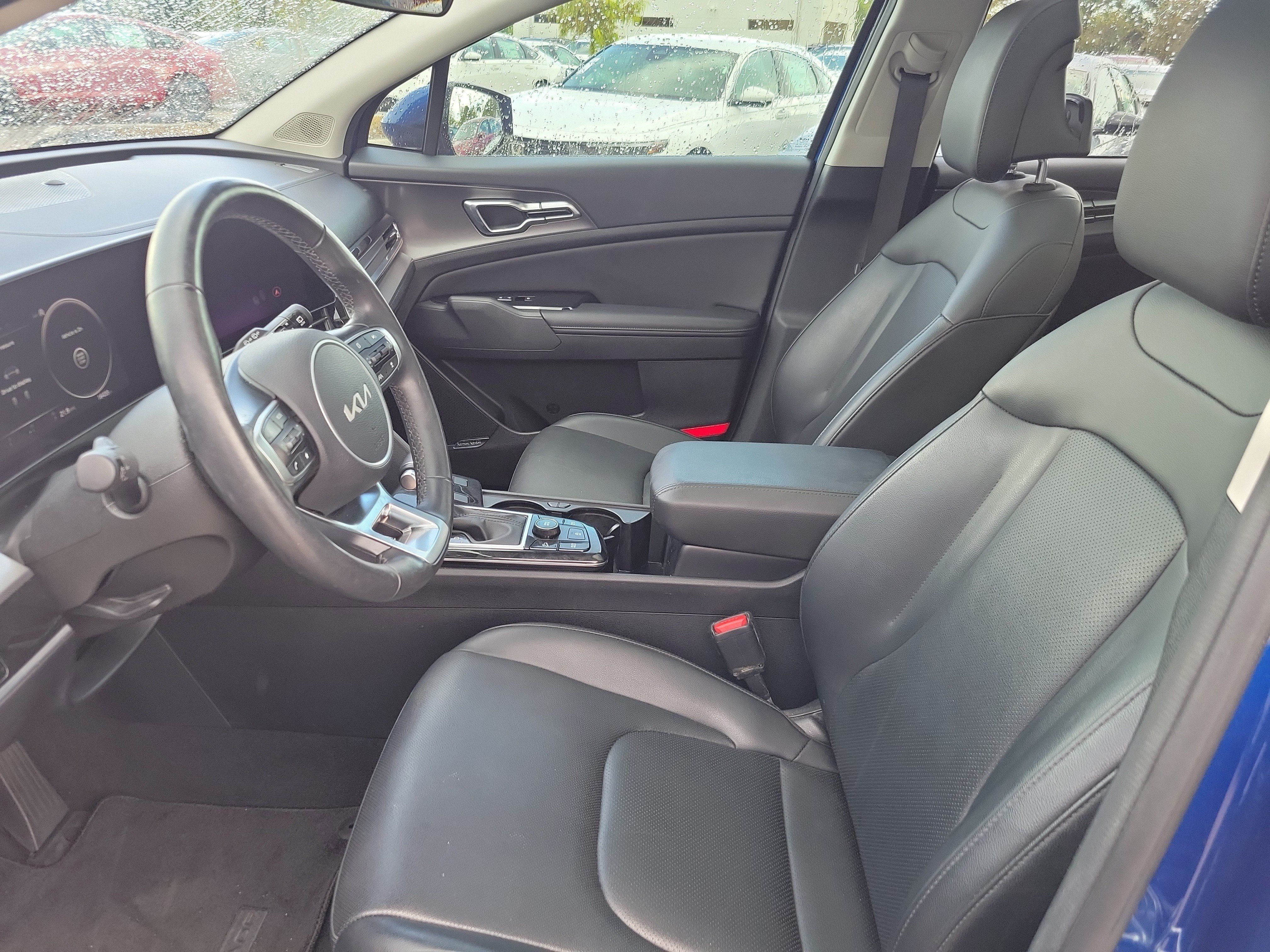 Used 2023 Kia Sportage SX FWD image 31