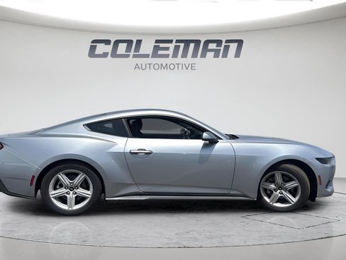 Used 2026 Ford Mustang Premium RWD image 6