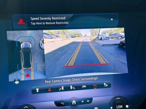 Used 2023 Mercedes-Benz EQS 580 4MATIC SUV image 20