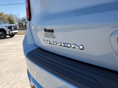 New 2026 GMC Yukon XL Denali w/ Sun & Power Step Package image 8