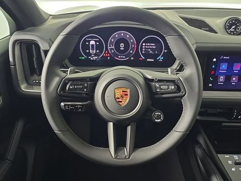 New 2026 Porsche Cayenne Coupe AWD/4WD image 29