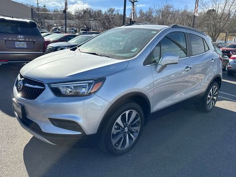 Used 2022 Buick Encore Preferred w/ Safety Package image 15