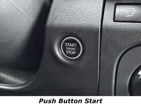 Certified 2025 Nissan Frontier SV image 11