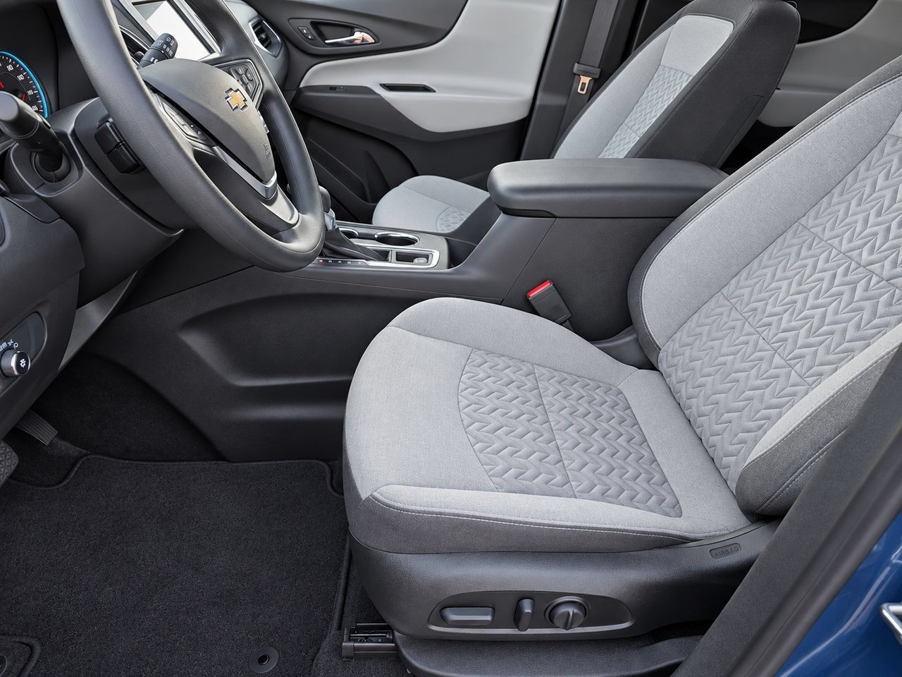 Certified 2024 Chevrolet Equinox LS w/ LS Convenience Package FWD image 13