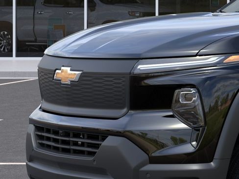 New 2026 Chevrolet Silverado EV W/T AWD/4WD image 13
