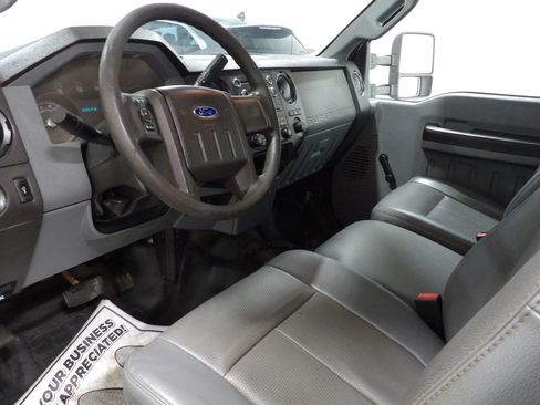 Used 2011 Ford F350 XL w/ XL Value Pkg RWD image 9