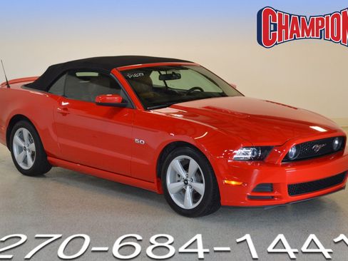 Used 2014 Ford Mustang GT RWD image 1