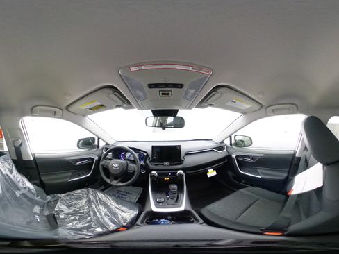 New 2025 Toyota RAV4 XLE image 66