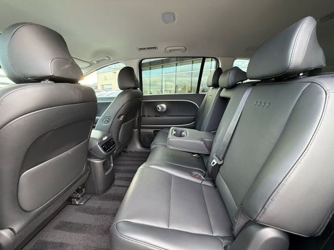 Certified 2026 Hyundai Ioniq 9 SEL AWD/4WD image 17