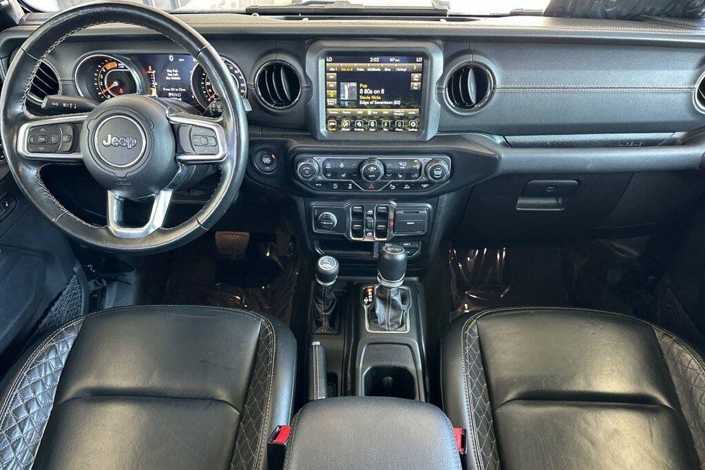 Used 2021 Jeep Wrangler Unlimited Sahara AWD/4WD image 13