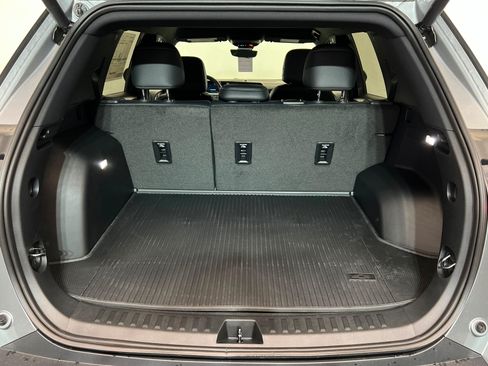 New 2027 Chevrolet Equinox LT w/ Convenience Package II AWD/4WD image 24
