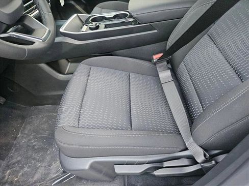 New 2026 Chevrolet Equinox LT FWD image 4
