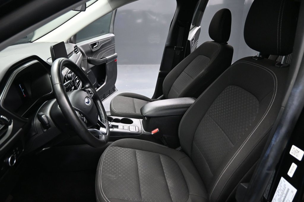Used 2024 Ford Escape Active FWD image 9