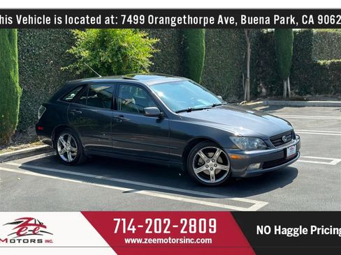 Used 2004 Lexus IS 300 SportCross RWD image 1