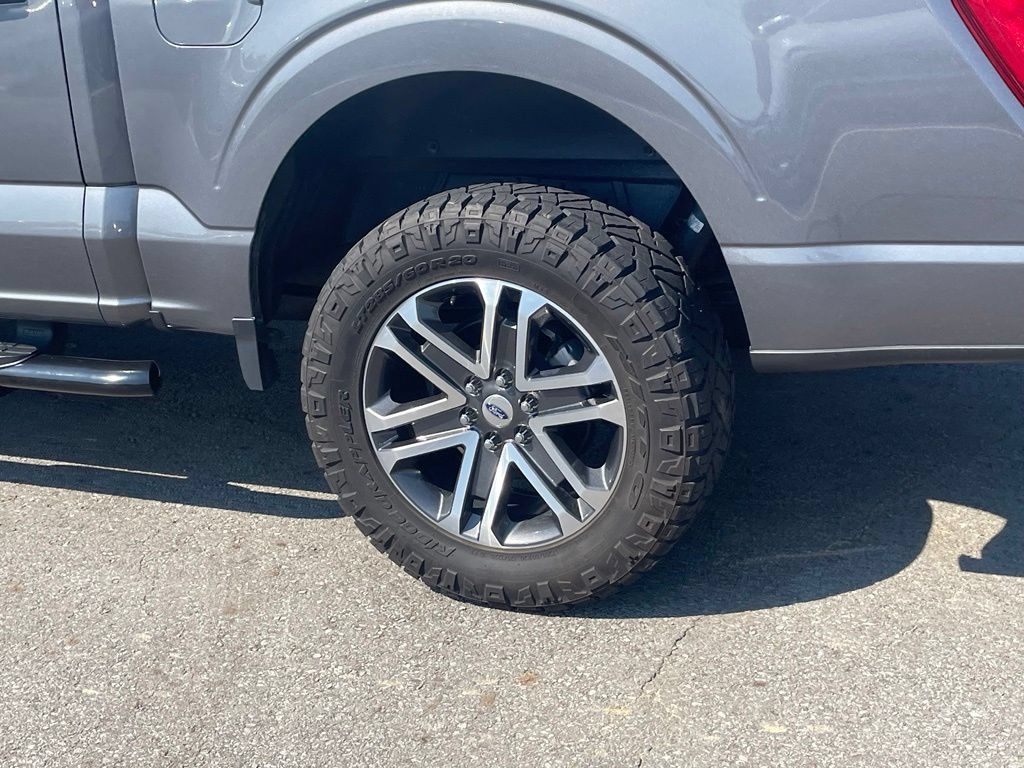 Used 2023 Ford F150 XL w/ STX Appearance Package AWD/4WD image 9