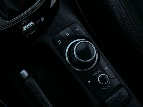 Used 2016 MAZDA CX-3 Grand Touring image 37