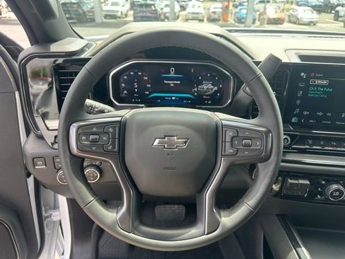 New 2026 Chevrolet Silverado 2500 ZR2 AWD/4WD image 6