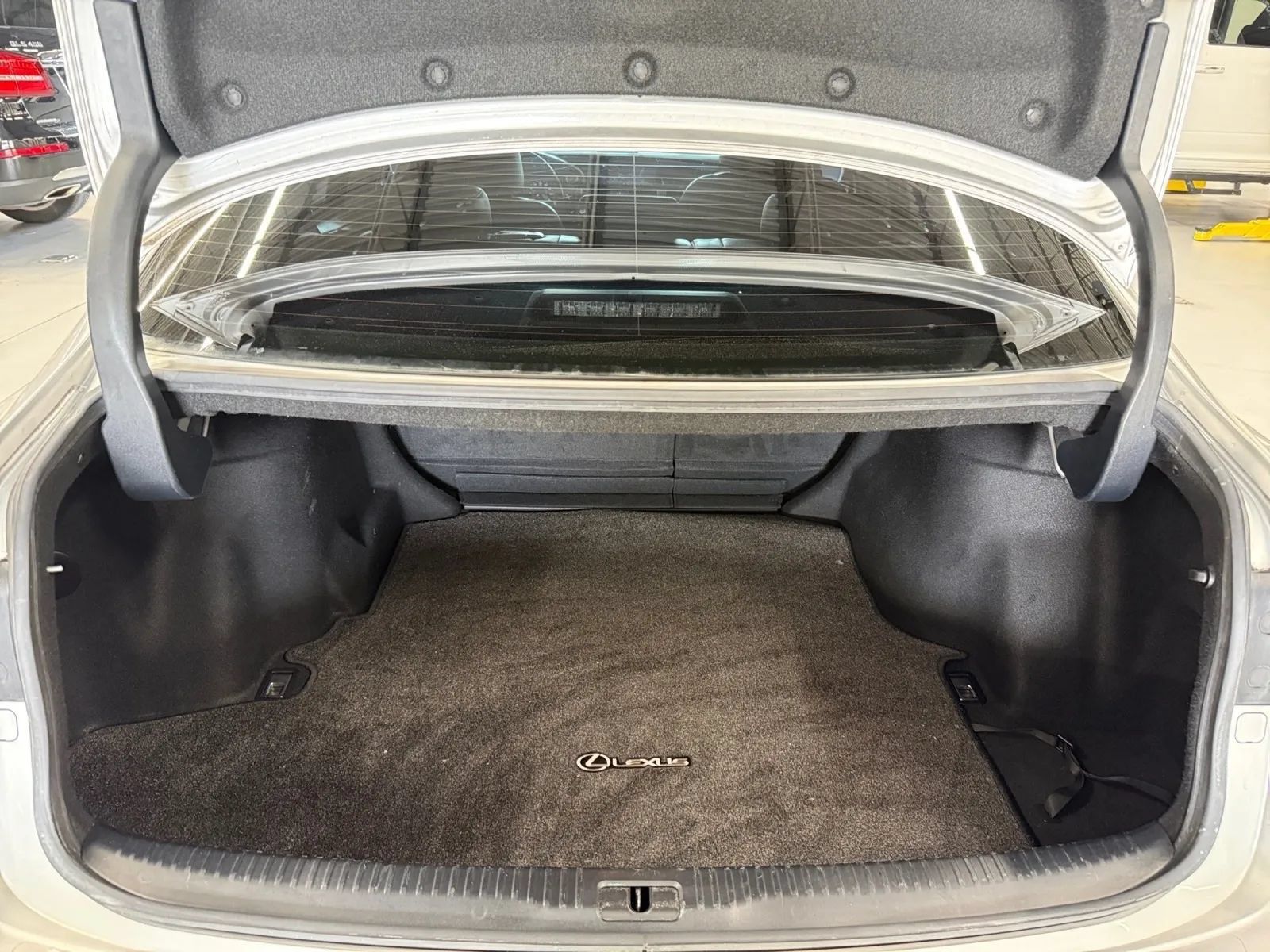 Used 2015 Lexus IS 250 AWD w/ Navigation System Package image 15