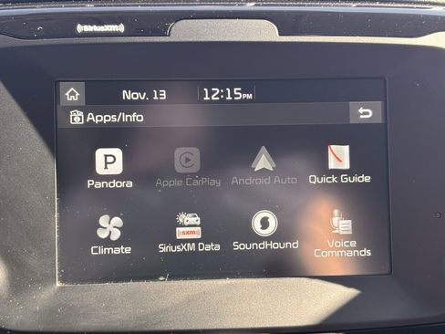 Used 2017 Kia Soul + image 27