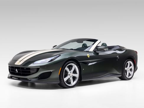 Certified 2019 Ferrari Portofino RWD image 2