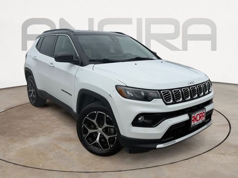 Used 2024 Jeep Compass Limited AWD/4WD image 4