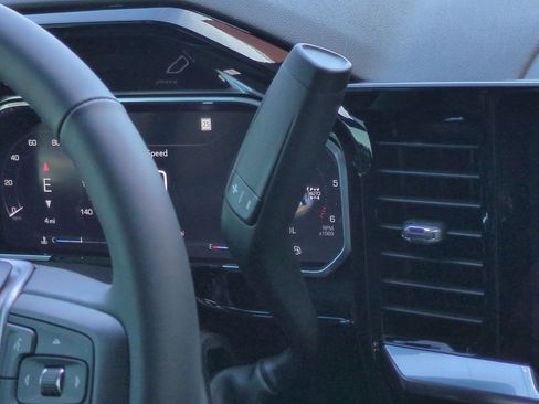 New 2026 GMC Sierra 1500 Elevation AWD/4WD image 24