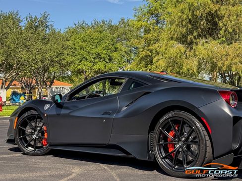Used 2020 Ferrari 488 Pista Coupe image 58