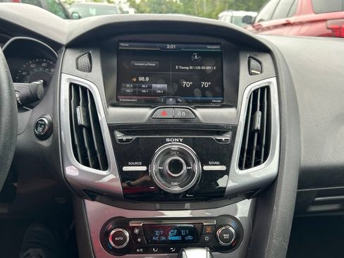 Used 2013 Ford Focus Titanium w/ Titanium Handling Pkg FWD image 26