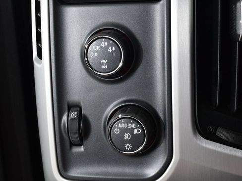 Used 2015 GMC Sierra 1500 SLE w/ SLE Value Package AWD/4WD image 30