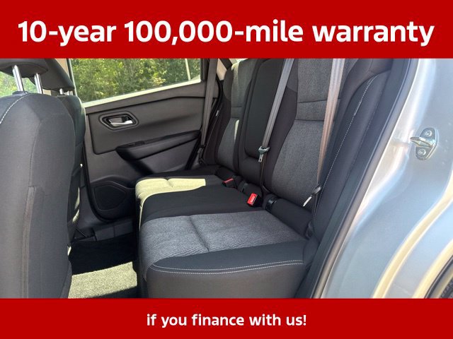 Used 2025 Nissan Rogue SV AWD/4WD image 21
