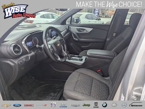 Used 2019 Chevrolet Blazer LT image 9